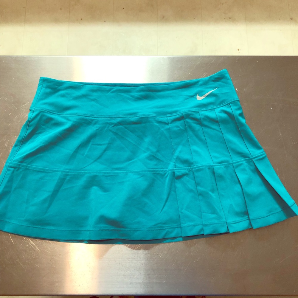 🎾Nike Dri-Fit Green Tennis Skirt/Skort Pleated